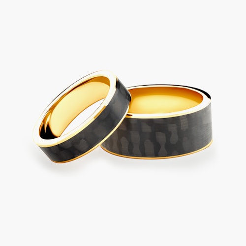 Obrączki ślubne: carbon, złote, płaskie, 4 mm i 8 mm